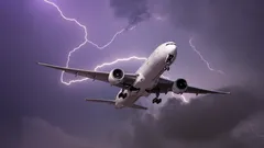 Blesk v letadle: mají se cestující bát?